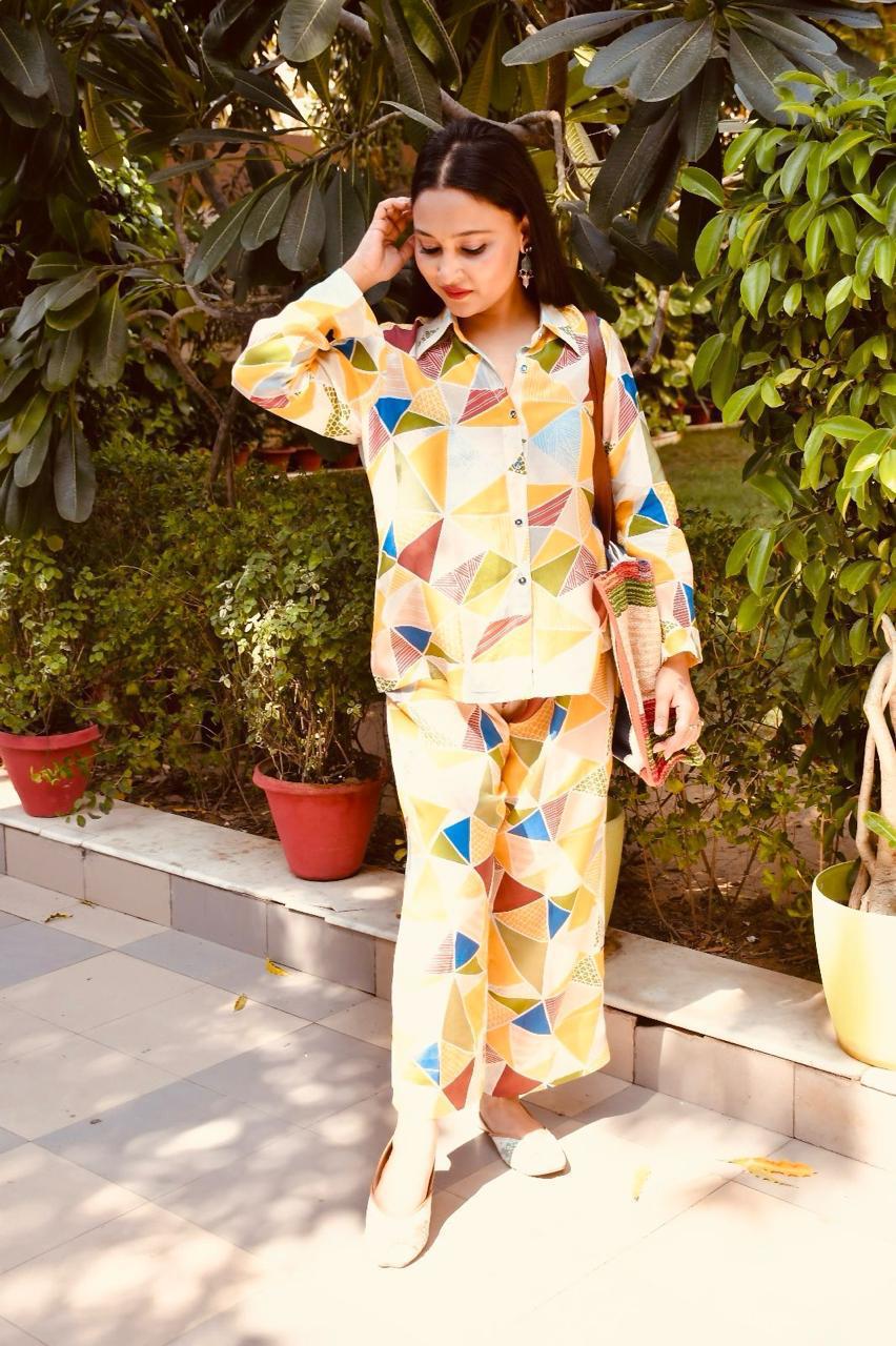 Beige diamond print summer coord set